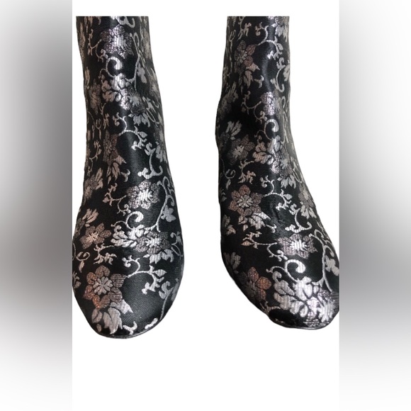 Lewit Lanzo Floral Silver and Black Block Heel Bootie Size 36.5 US Size 6 - Picture 2 of 12